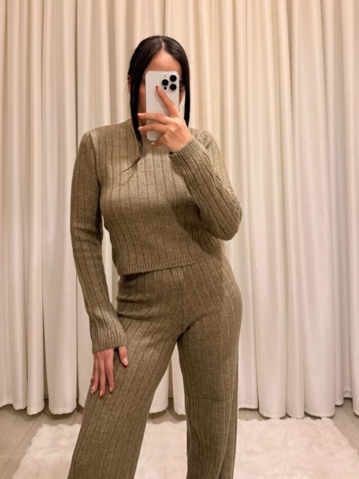 Pantolonlu Triko Takım - Vizon - Görsel 2